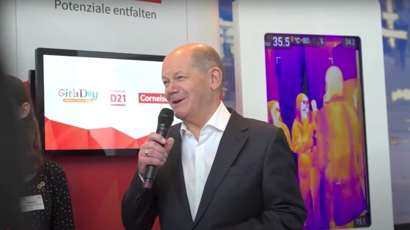 Cornelsen beim Girls' Day im Kanzleramt 2025